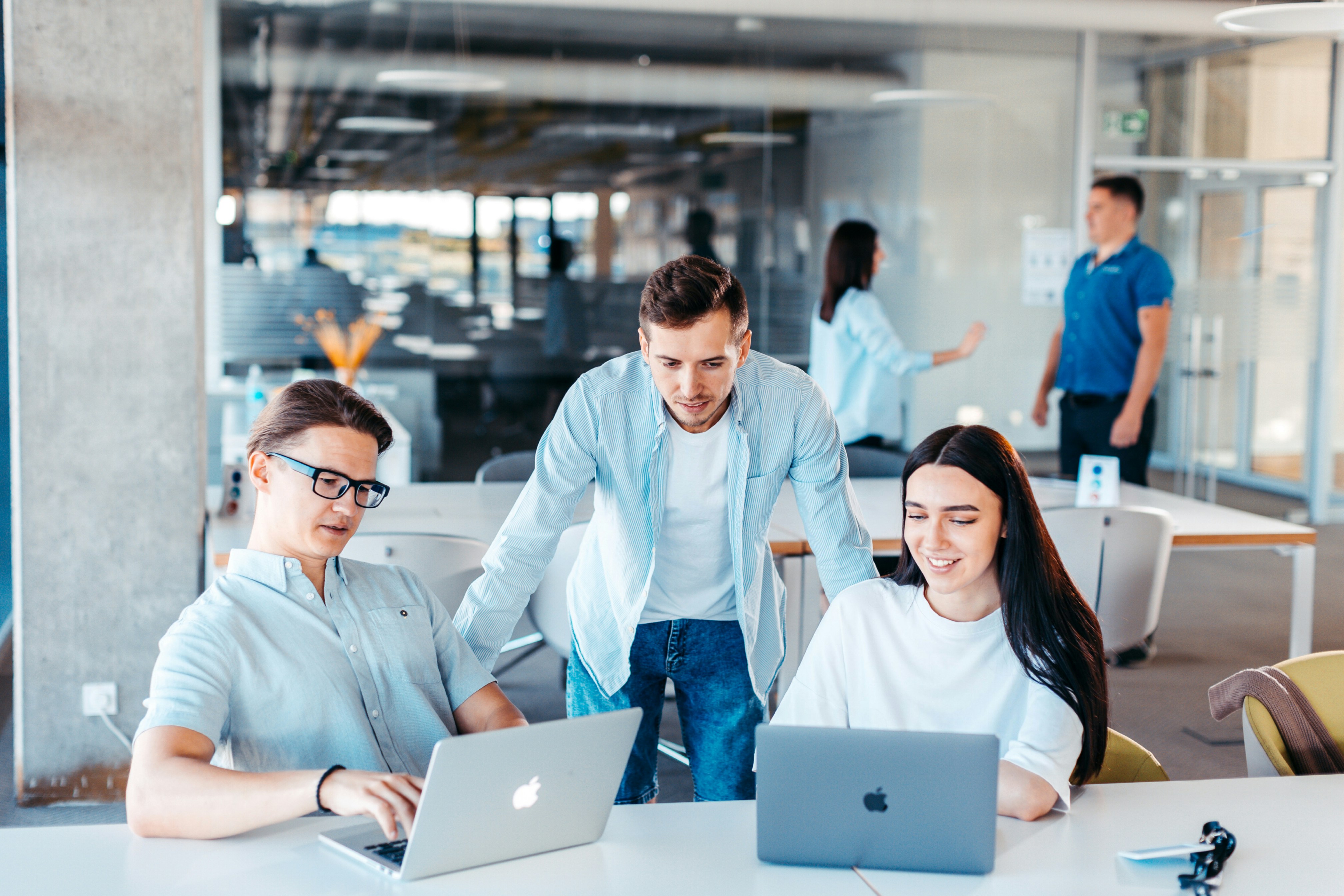 AI consulting team collaboration